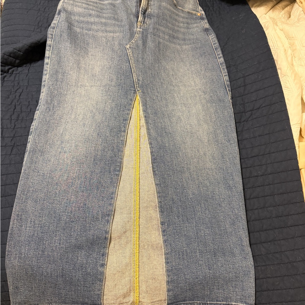 Express denim skirt